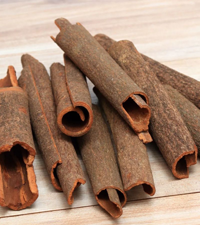 AL Madinah Dawasaz Spices Masala (4) Dalchini No.1 (Cinnamon, Darchini or Karuvapatta) - Image 1